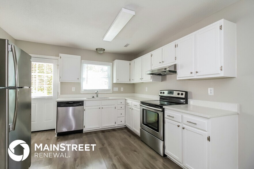 Building Photo - 5505 Crabapple Ct