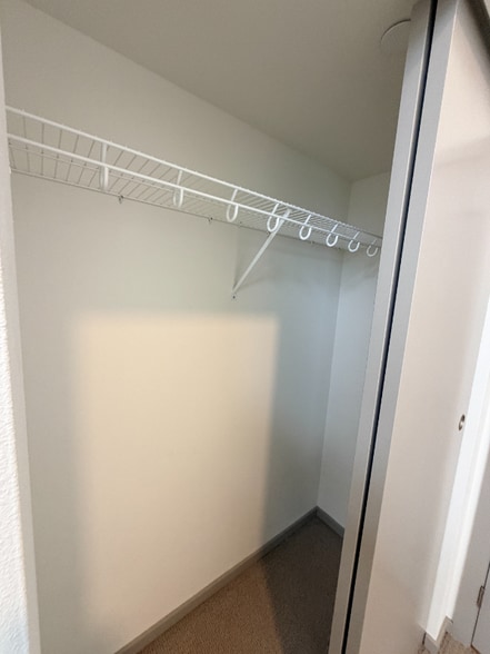 Building Photo - 2950 NE 11th St