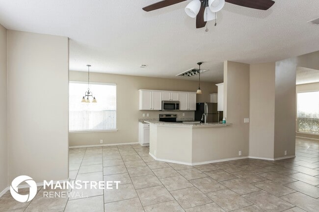 Building Photo - 3288 Raleigh Dr