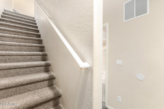 Building Photo - 3426 E Avalon Dr