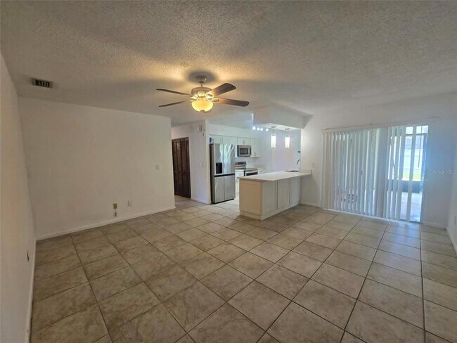 Building Photo - 12412 Cardiff Dr