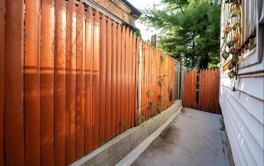 Building Photo - 207 Jewett Ave