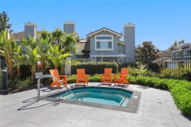 Building Photo - 2332 Aspen St