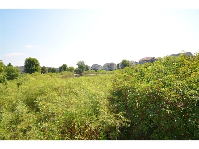 Building Photo - 15661 60th Ave N