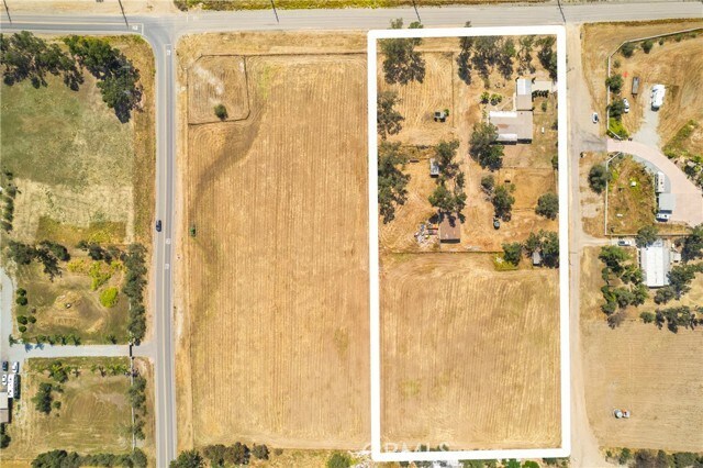 Building Photo - 30025 Gardner Ln