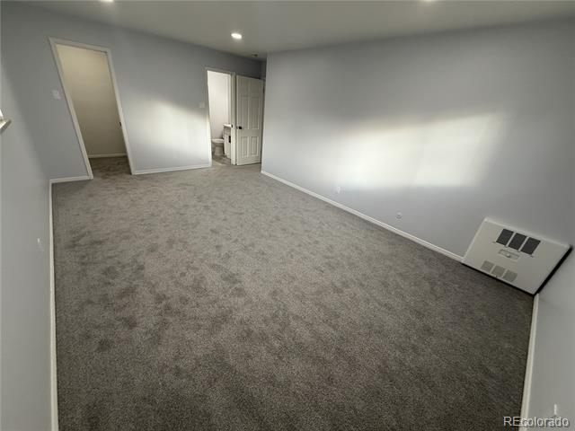 Building Photo - 2203 S Holly St