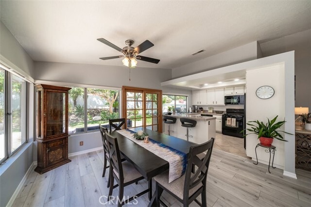 Building Photo - 11547 Merry Hill Dr