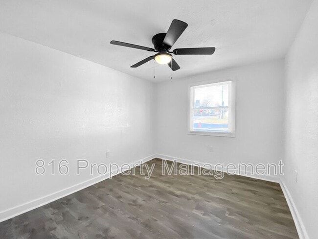 Building Photo - 4802 Locust Ave