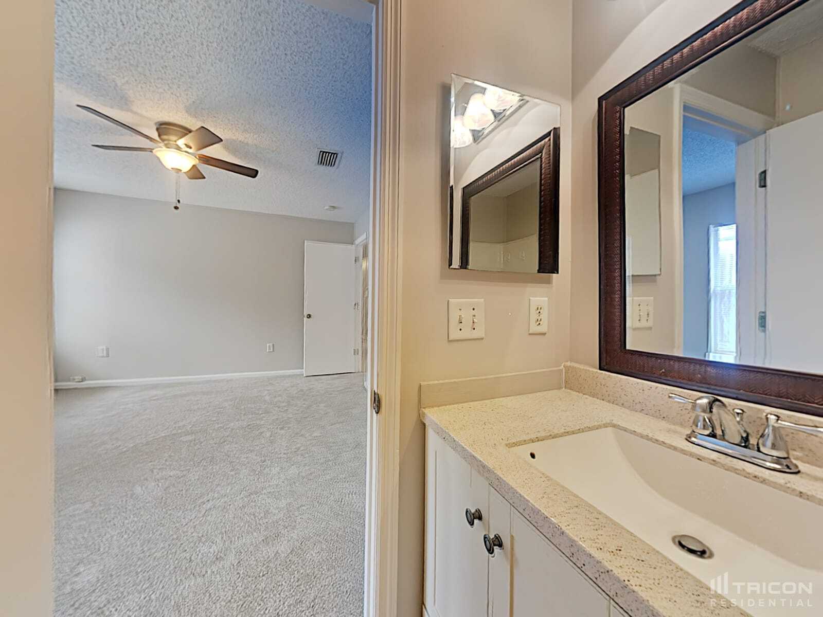 Building Photo - 7944 Cherry Blossom Dr S