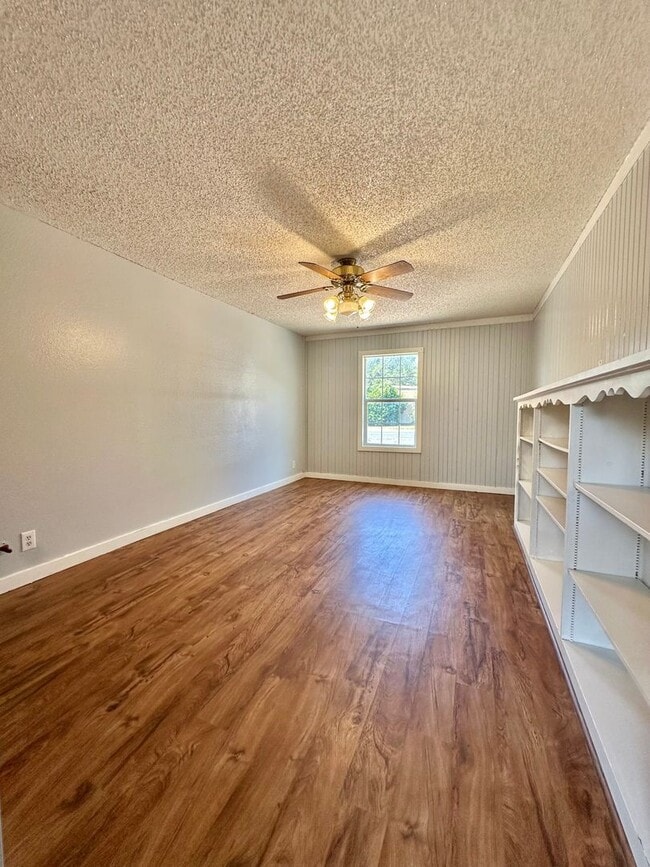 Building Photo - COMING SOON - Large 4 Bedroom Santa Rita H...
