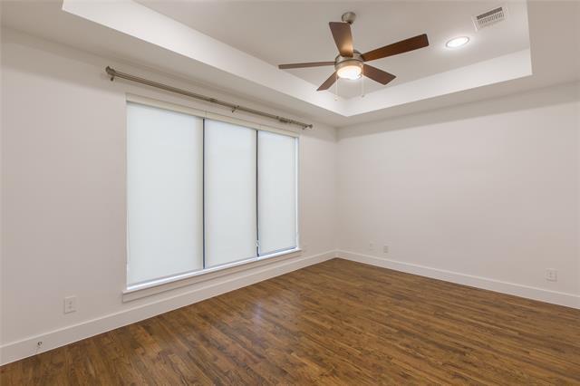 Building Photo - 6105 Echelon Way