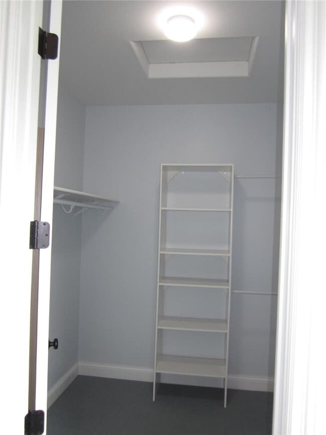 Building Photo - 2367 Elden Ave