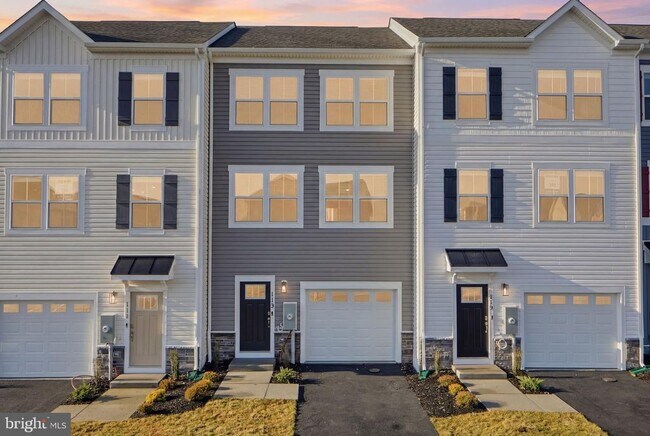 Building Photo - 113 Lakota St