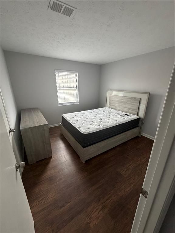 Building Photo - 5285 Mainstreet Park Dr