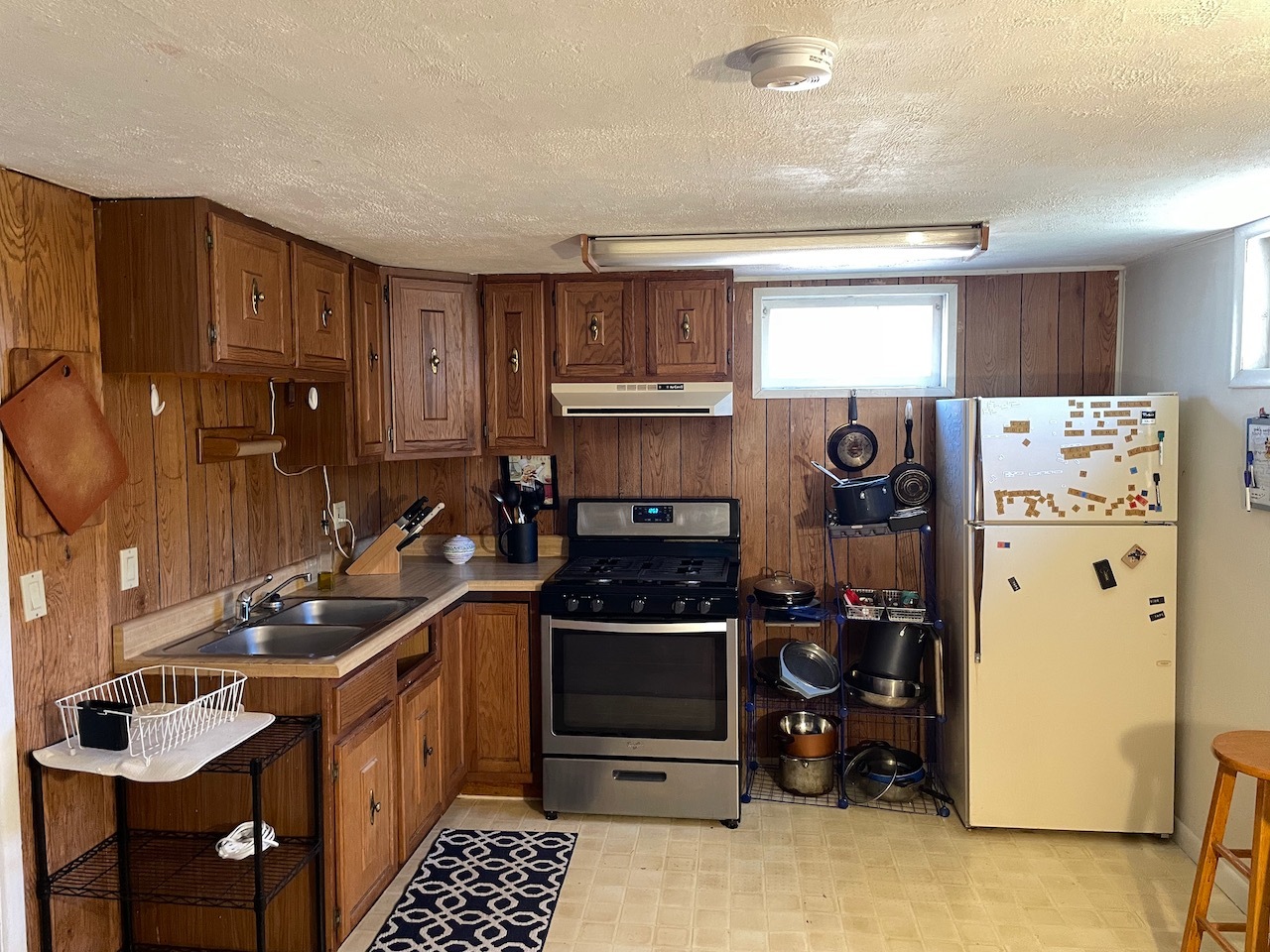 2nd kitchen - 903 N Wahsatch Ave