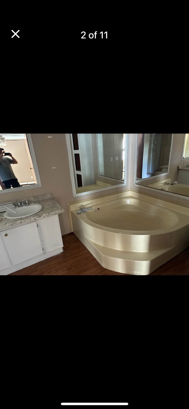 Building Photo - 304 Jefferson St