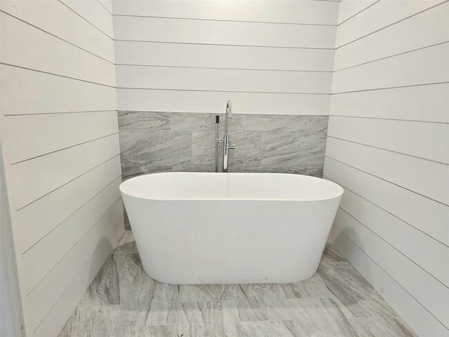 Building Photo - 12809 Andromeda Ct