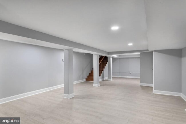 Building Photo - 1310 Riggs St NW