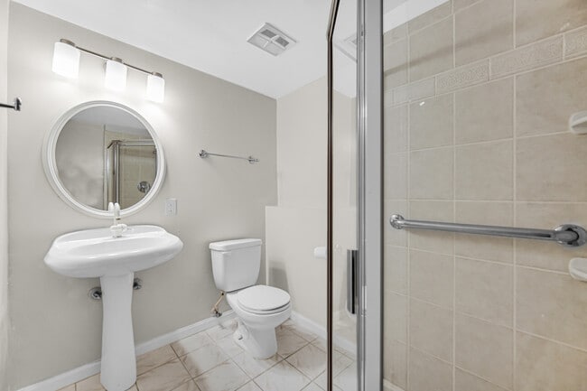 Building Photo - 15435 Orogrande Dr
