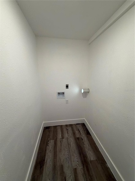 Building Photo - 1702 W Dempsey Ave