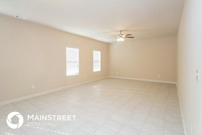 Building Photo - 355 Sunflower Ln