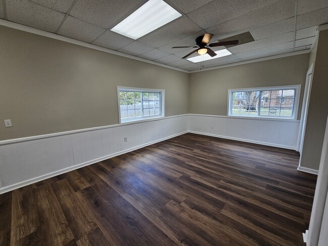 Building Photo - 1198 Holly Springs Rd