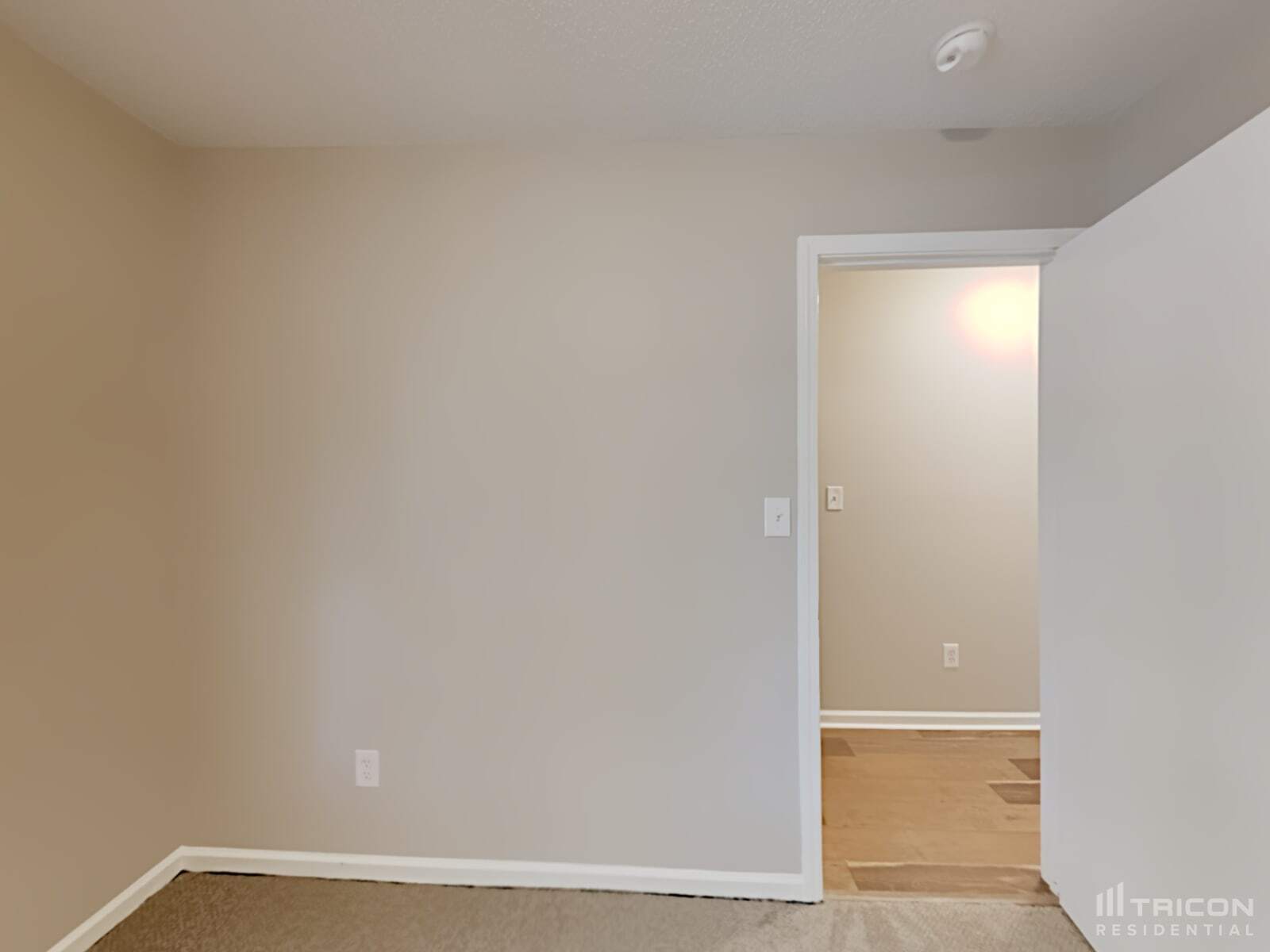 Building Photo - 10639 Greatford Ct