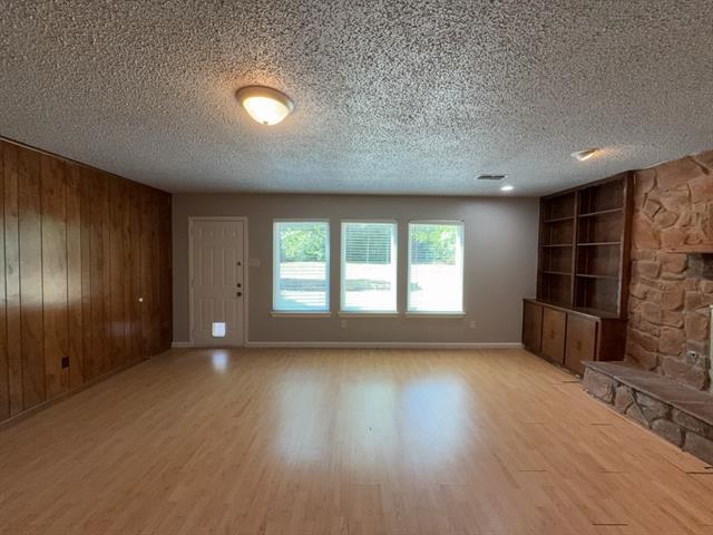 Building Photo - 603 Shelmar Dr