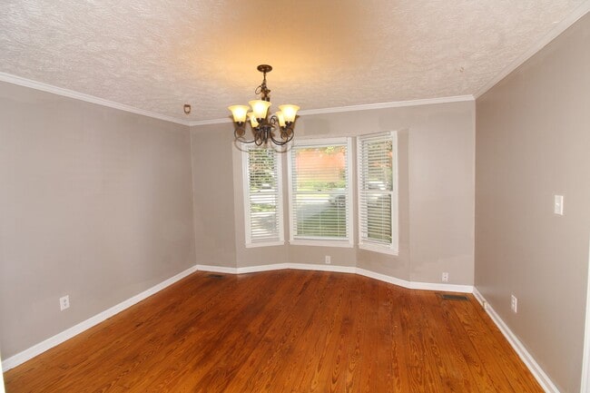 Building Photo - 5827 Hibernia Dr