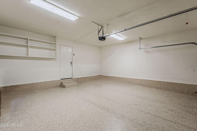Building Photo - 14420 N 57th Dr