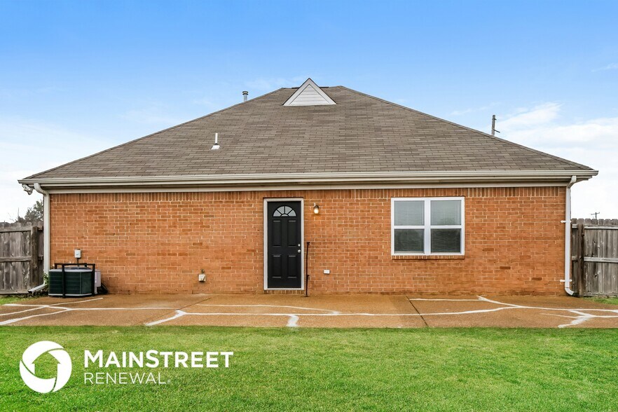 Building Photo - 4028 Long Creek Rd