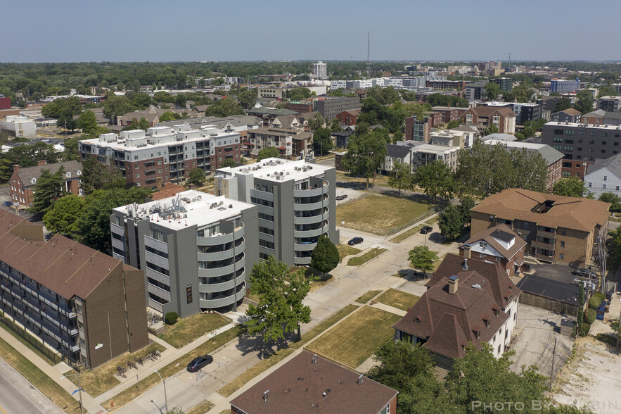 Building Photo - 1107 S. Second St by Bankier Apartments