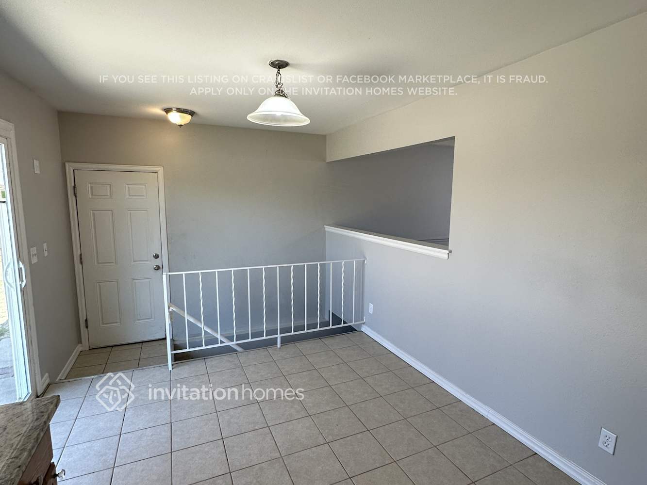 Building Photo - 1621 S Rifle St