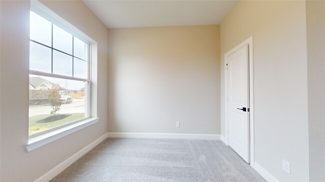 Building Photo - 122 Hazelnut Dr