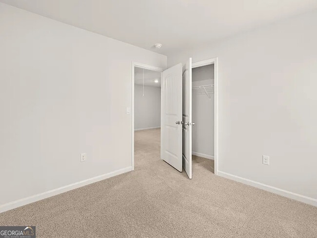 Building Photo - 50 Rustin Rdg