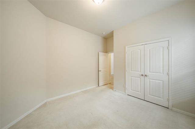 Building Photo - 2808 Frontier Dr