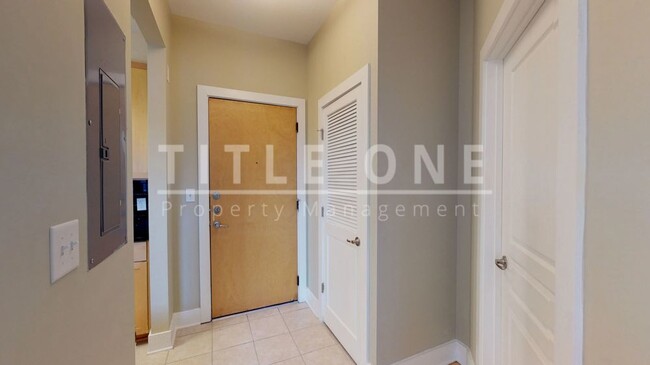Building Photo - 799 Hammond Drive Unit 425 - Available Now