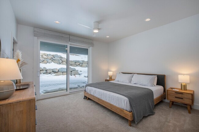 Building Photo - 85 Haverly St