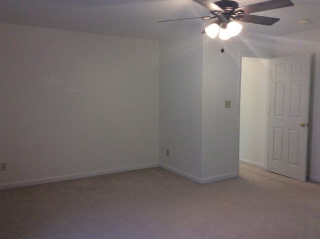 Building Photo - Vass Meadows