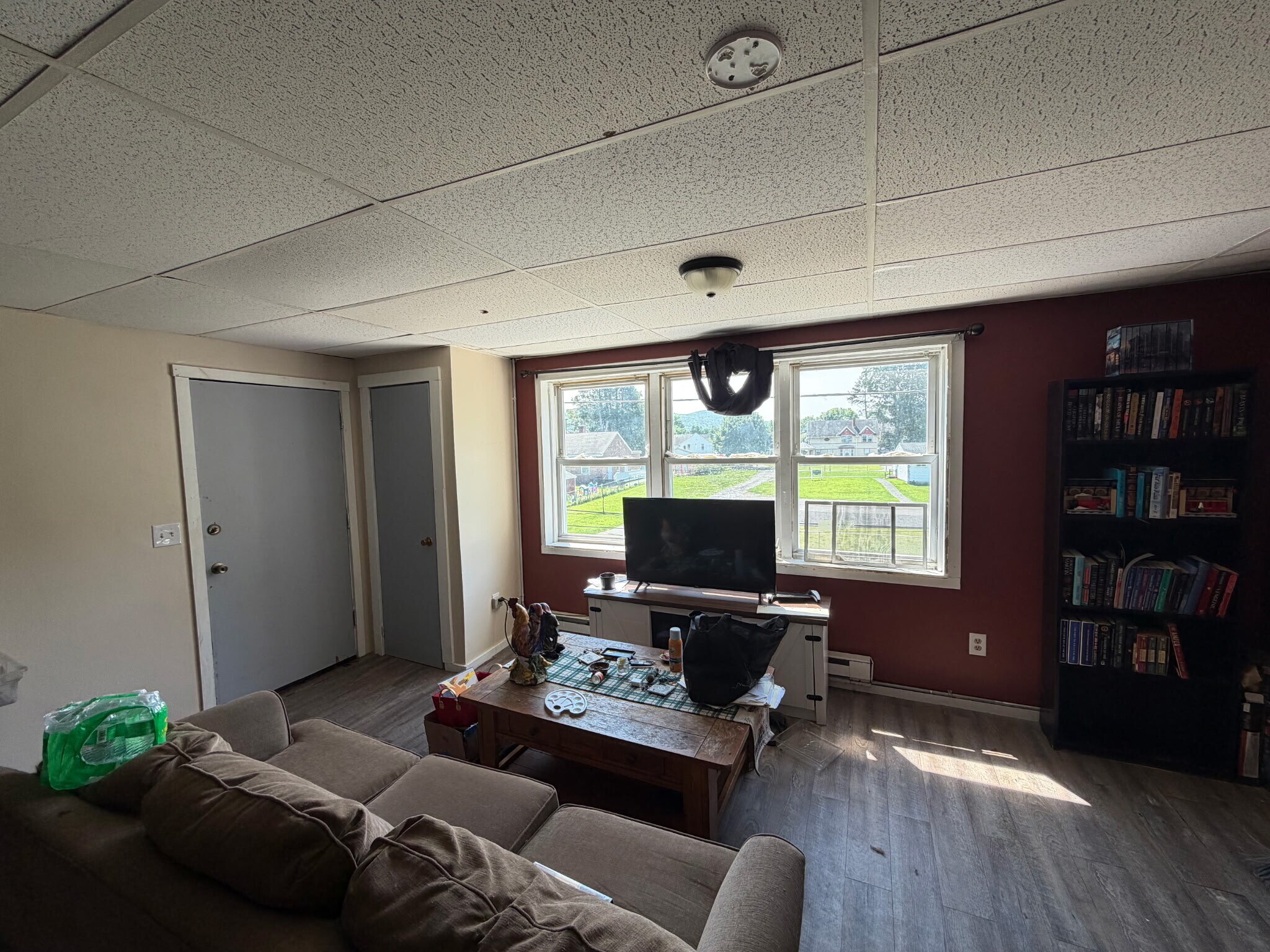 Living Room - 93 Pleasant St