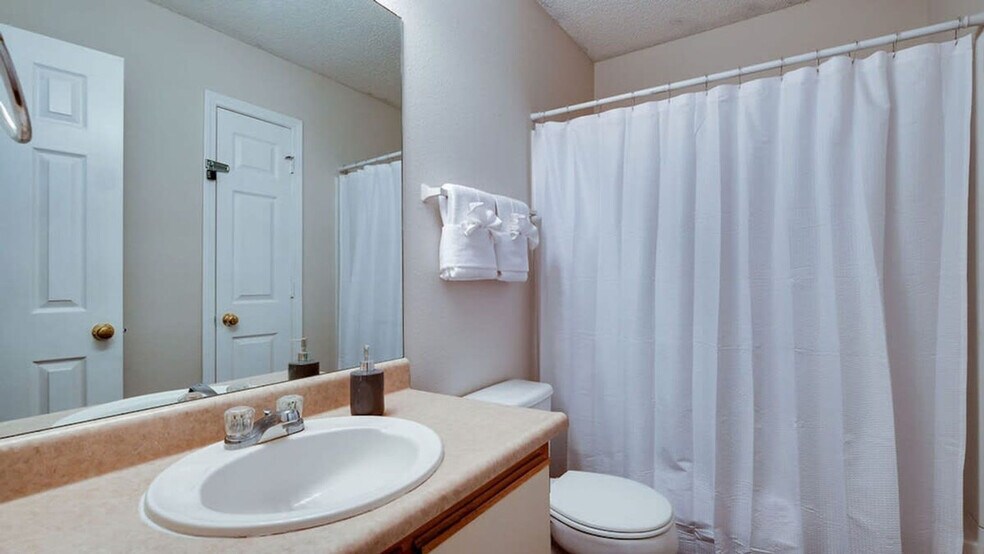 Building Photo - 101 Habitat Dr