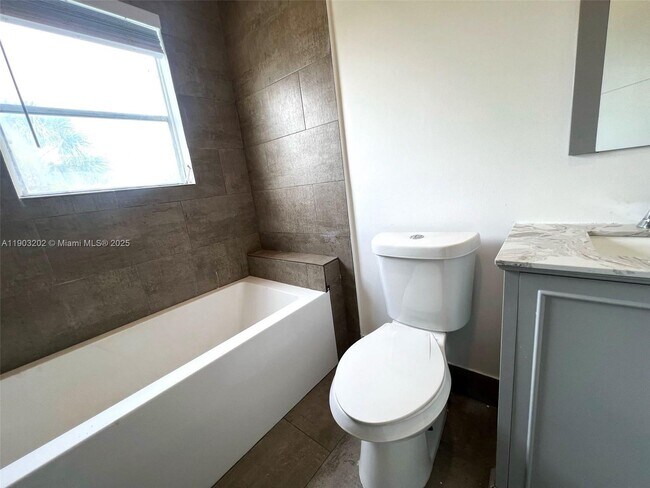 Building Photo - 3703 SW 1st St