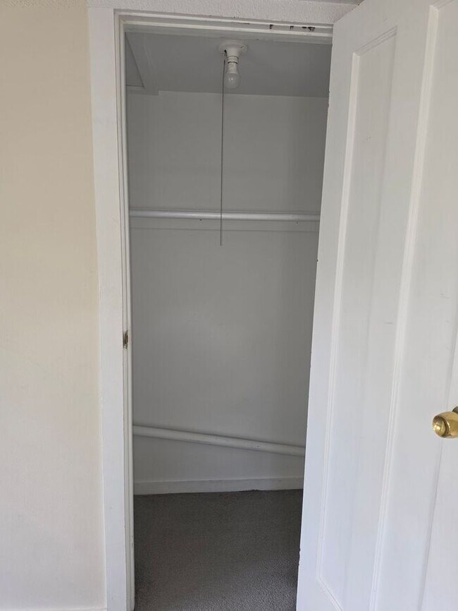 Building Photo - 2 bedroom unit in Berrien Springs