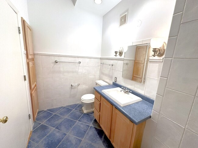 Building Photo - 1 bedroom Condo in Cawker Building