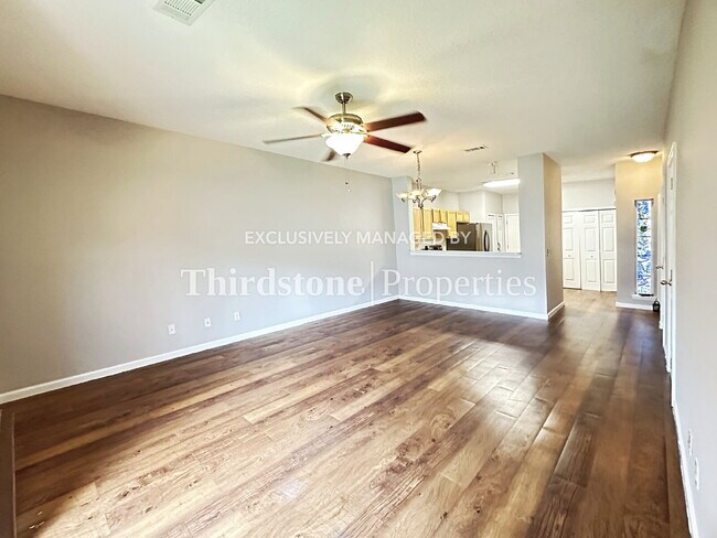 Building Photo - 7877 Playpen Ct