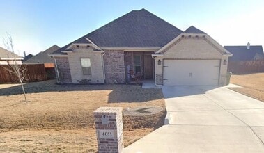 Building Photo - 4011 Gallivant Dr