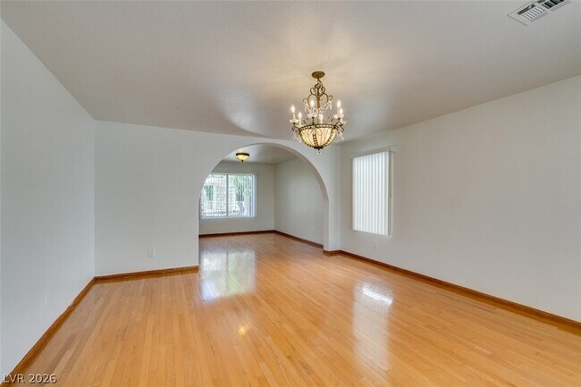 Building Photo - 8224 Tivoli Cove Dr