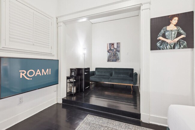 Building Photo - 508 Chartres St