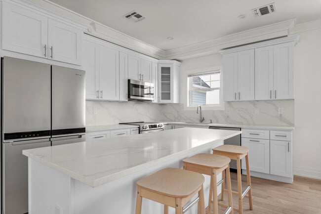 Building Photo - The Sagamore