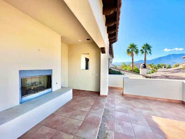 Building Photo - 80689 Via Glorieta